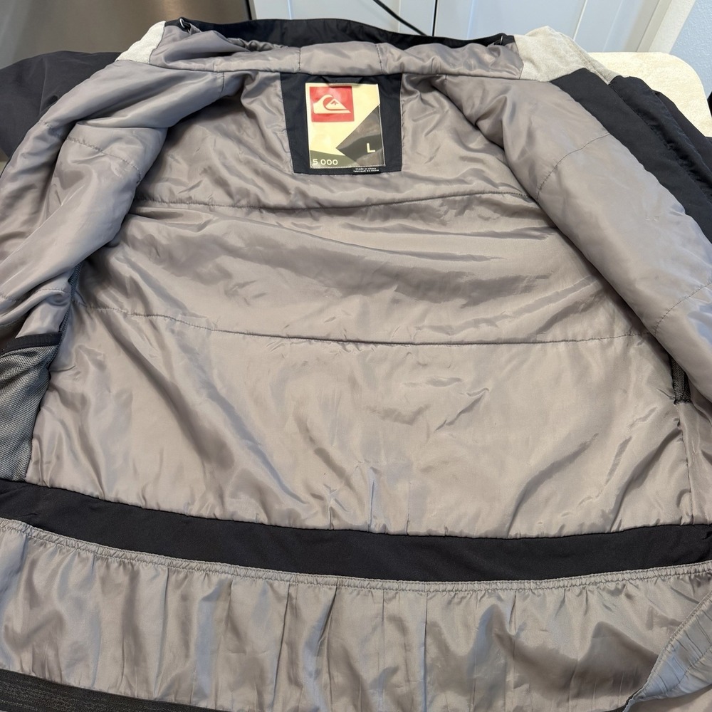 Quiksilver 5000 Snowboard Ski Jacket Mens Large Black Hooded Zip Coat Y2K - Picture 6 of 13